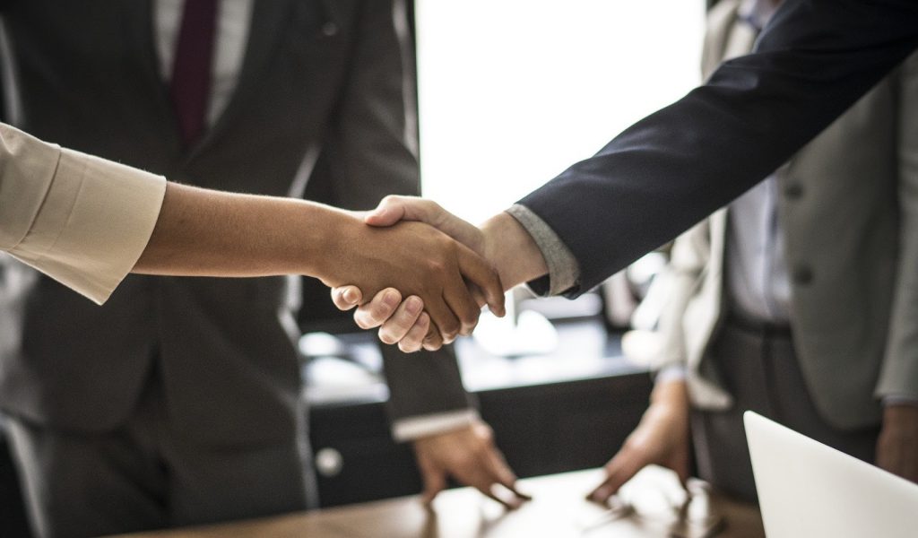 handshake photo