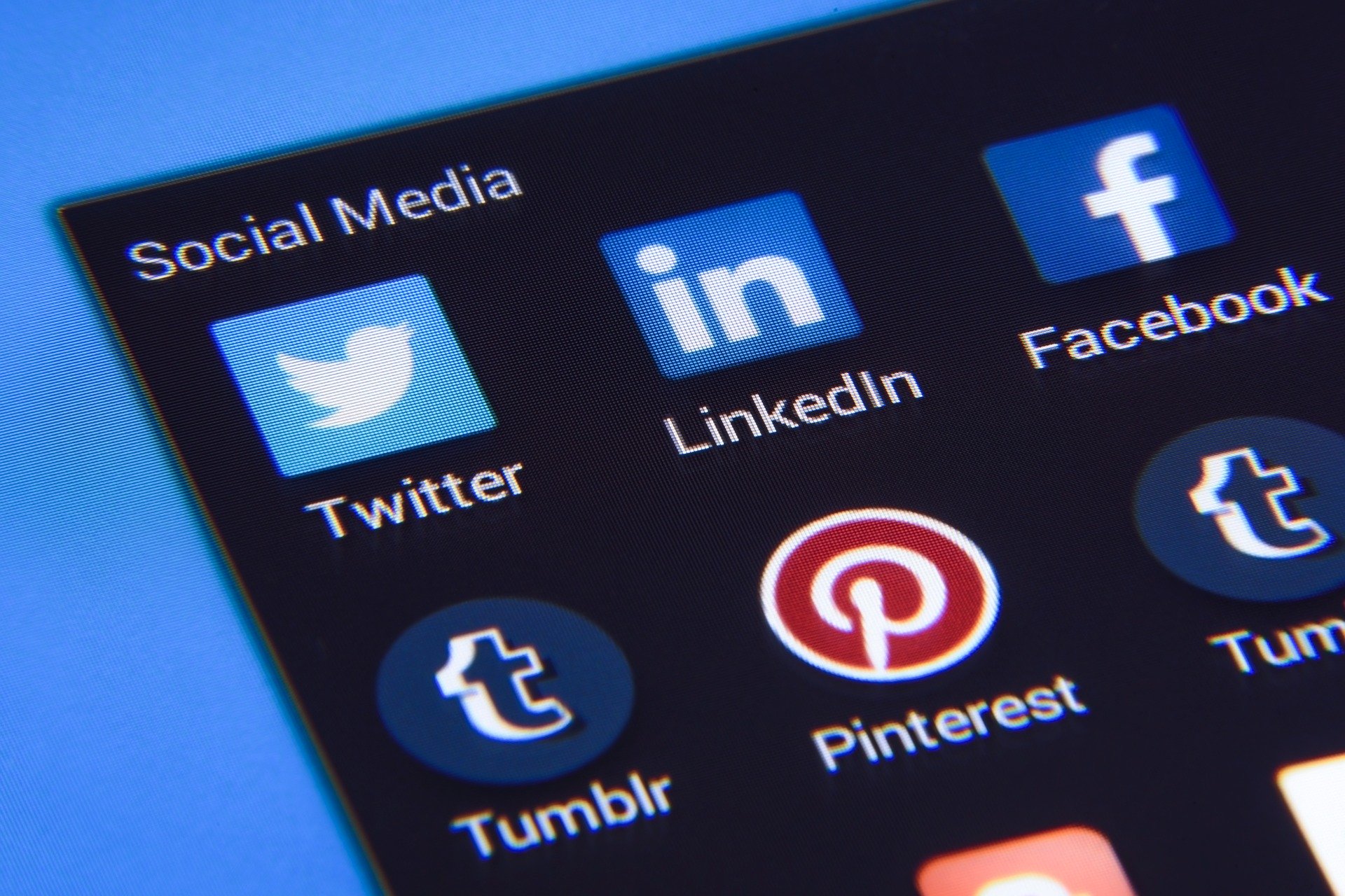 Social media icons - FormBuilder